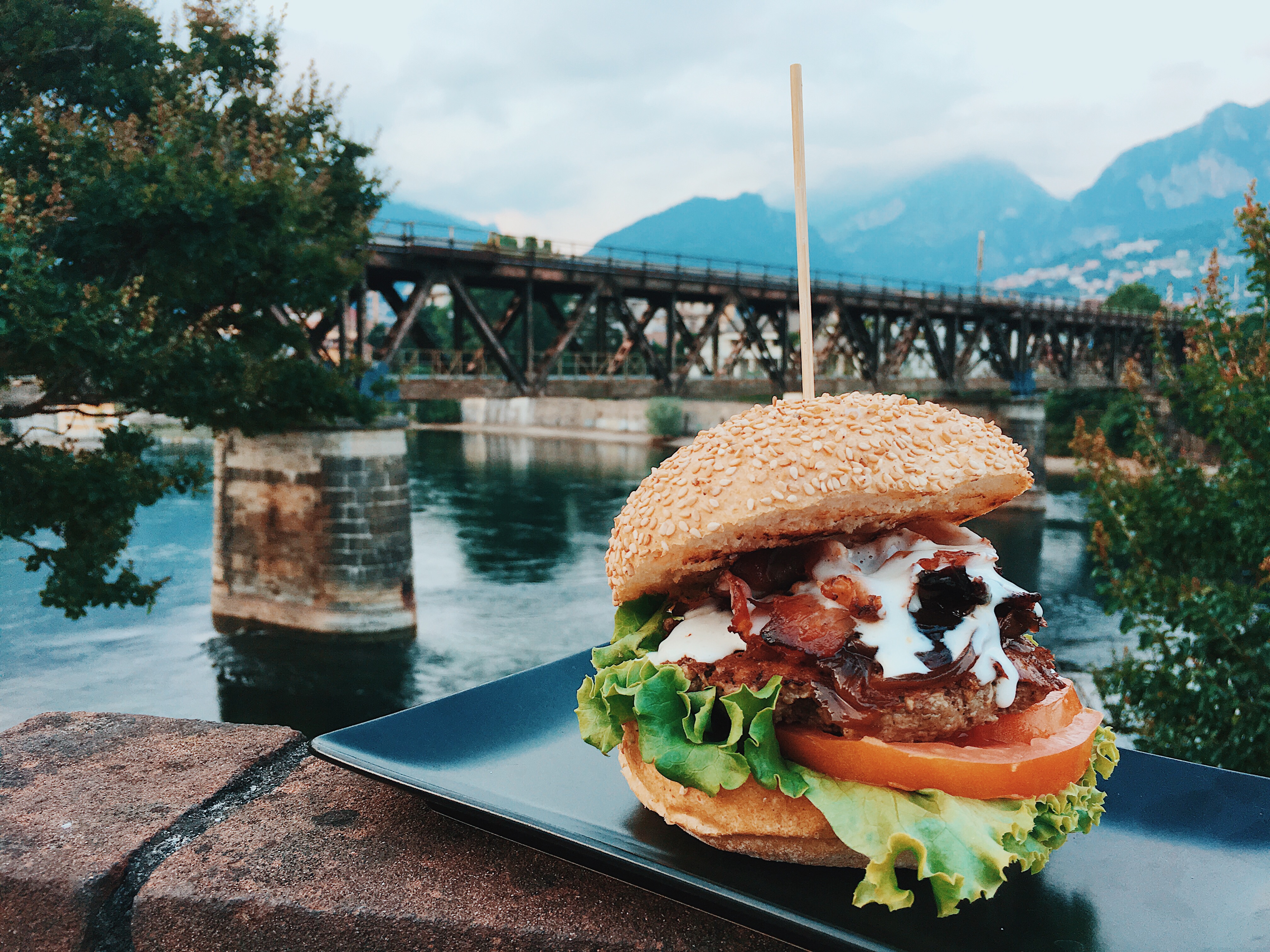 Booyaka, speciale hamburger! Buon compleanno Herba Monstrum. Parco Ludico Galbiate, 14 luglio 2018